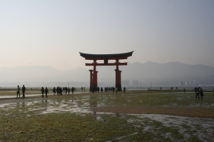 Ootoriyi, La puesta del sol, Miyajima - High quality royalty free images resources for commercial and personal uses. No payment, No sign up.