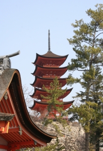 templo japonés, Miyajima, isla japonesa - High quality royalty free images resources for commercial and personal uses. No payment, No sign up.