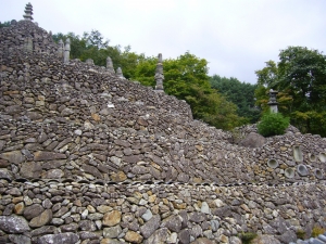韓国の石の塔, Jeollado, 旅行、ツアー - 高解像度3Dイメージ、グラフ、白背景、イラスト、ボタンなどすべて無料・会員登録必要なし・商業用利用可能