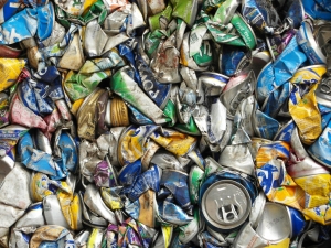 Cans, Trash, Dirty - High quality royalty free images resources for commercial and personal uses. No payment, No sign up.
