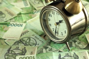 10000 Won, Corea del dinero, Reloj - High quality royalty free images resources for commercial and personal uses. No payment, No sign up.